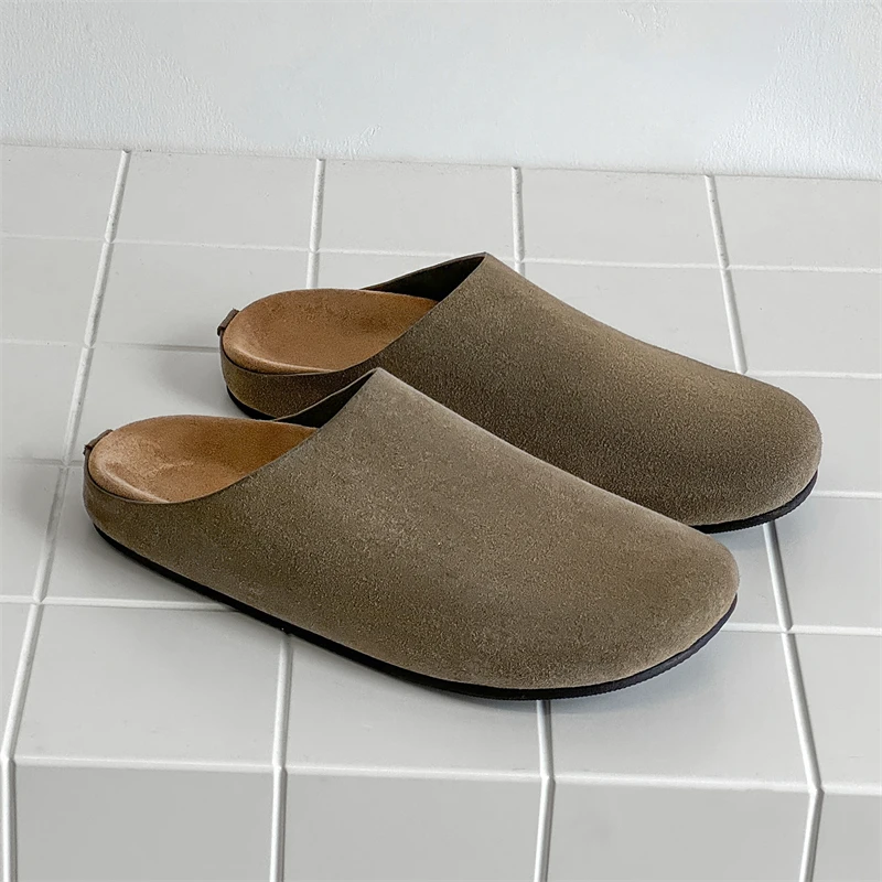 

New Men Fashionable Couple Slippers Men Thick-soled Anti-slip One-step Comfortable Brand Shoes Sizes 36-45 Men Slippers