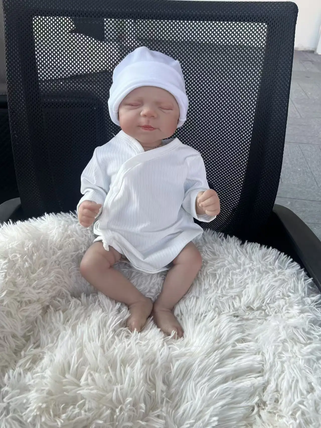 18 inch Slapen Pascale Levensechte Reborn Pop Handgeschilderd Haar Zichtbare Aderen Zachte Doek Lichaam Meerdere Lagen Schilderen 3D Huid