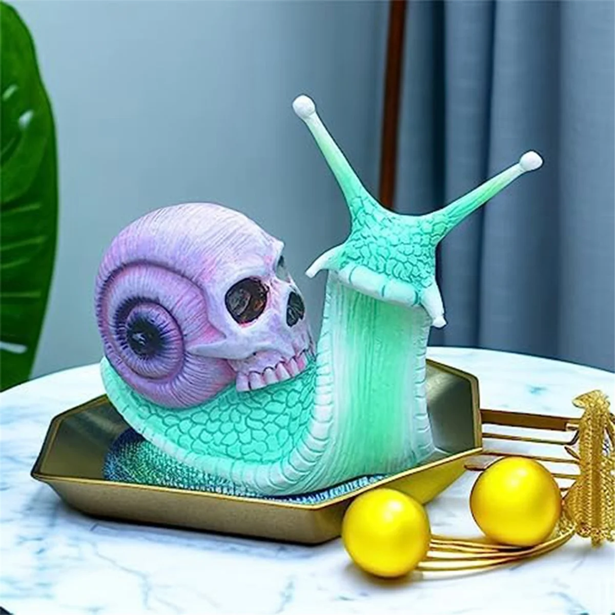 Halloween Skull Snail, Skull Sculpture, Home Decor Resin Crafts Outdoor Yard Decoration Skull Art Sculpture Ornament C