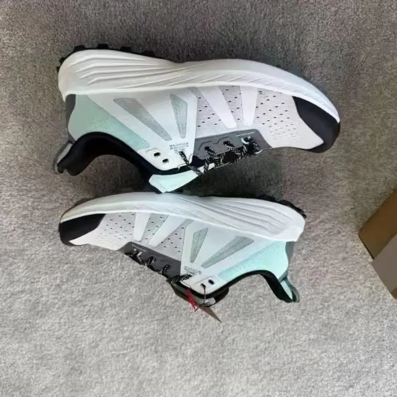 

2025 New Hiking Shoe For Men Women Luxury Brand Trekking Shoes Unisex Anti Slip Mountain Shoes Couples Wearable Outdoor Sneakers