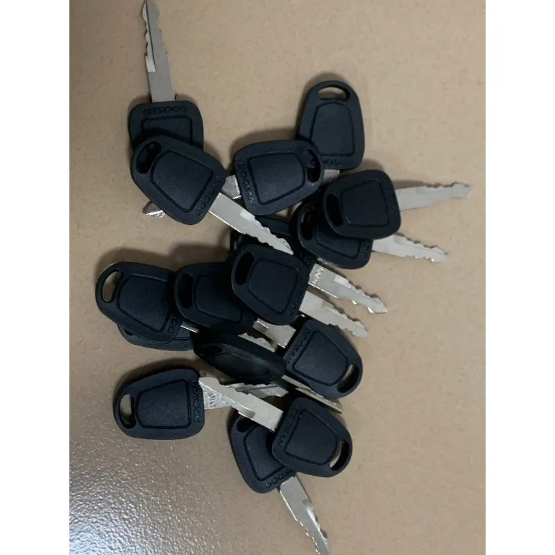 1/5/10/20PCS suitable for Doosan D100 excavator ignition switch key