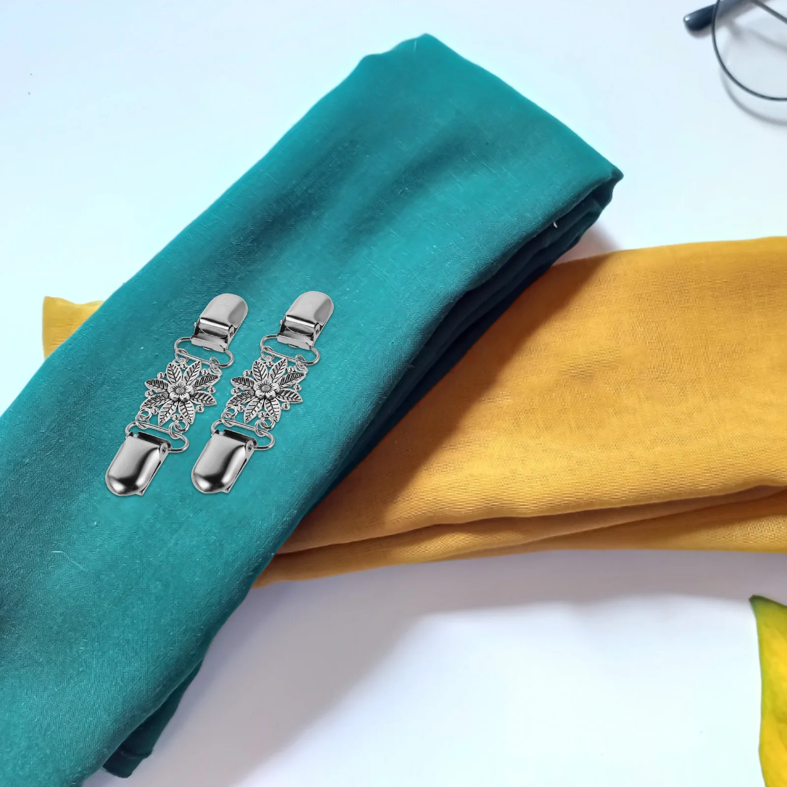 Hebillas para bufanda para mujer, 2 uds., Retro, Vintage, Floral, aleación de Zinc, suéter, chal, Clips, Collar, broche para vestido, accesorios de ropa de moda