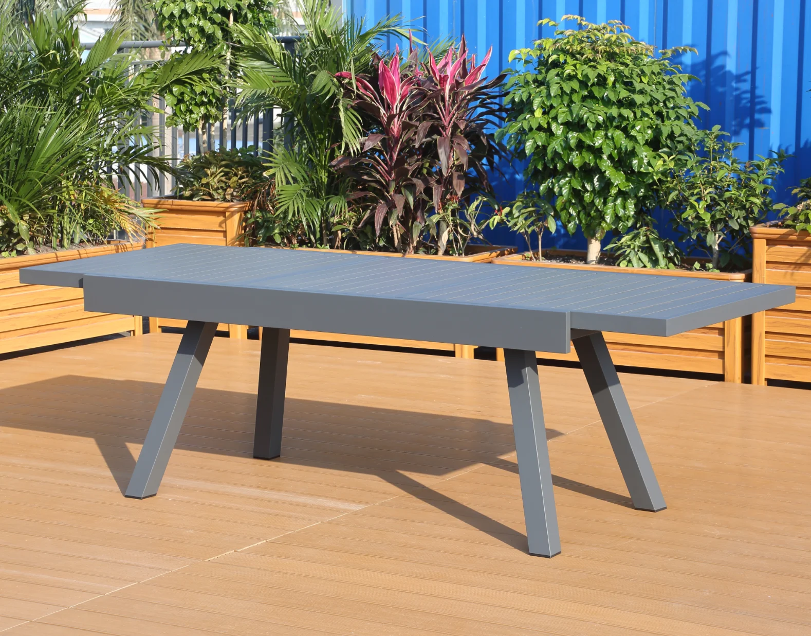 *qModern Outdoor Extendable Aluminum Table Chair Set Factory Garden Patio Balcony Leisure Furniture Strong Stable Easy Install