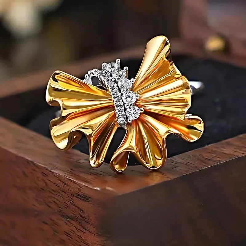 925 silver ring, high bead gold pleated skirt, bow set with high carbon diamond, fashionable and cute, super white new style