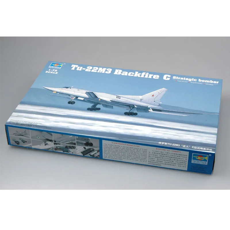 Trumpeter 01656 1/72 Tu22M3 Backfire C Bomber strategico Militare da collezione in plastica Modello di assemblaggio Kit di costruzione di giocattoli