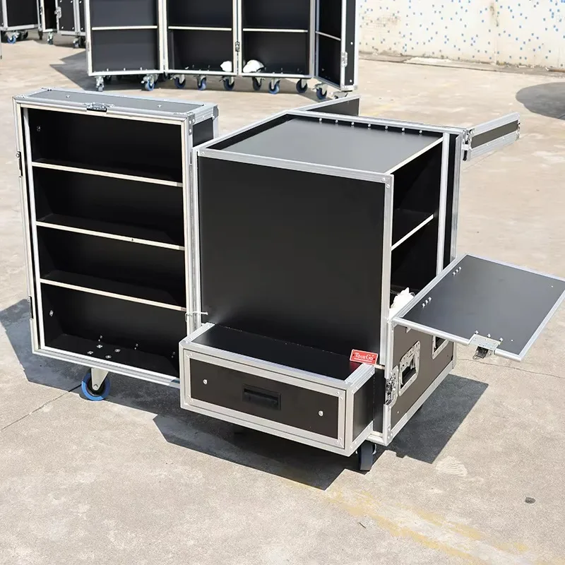 

Прочный алюминиевый кейс для транспортировки и защиты выставочных дисплеев