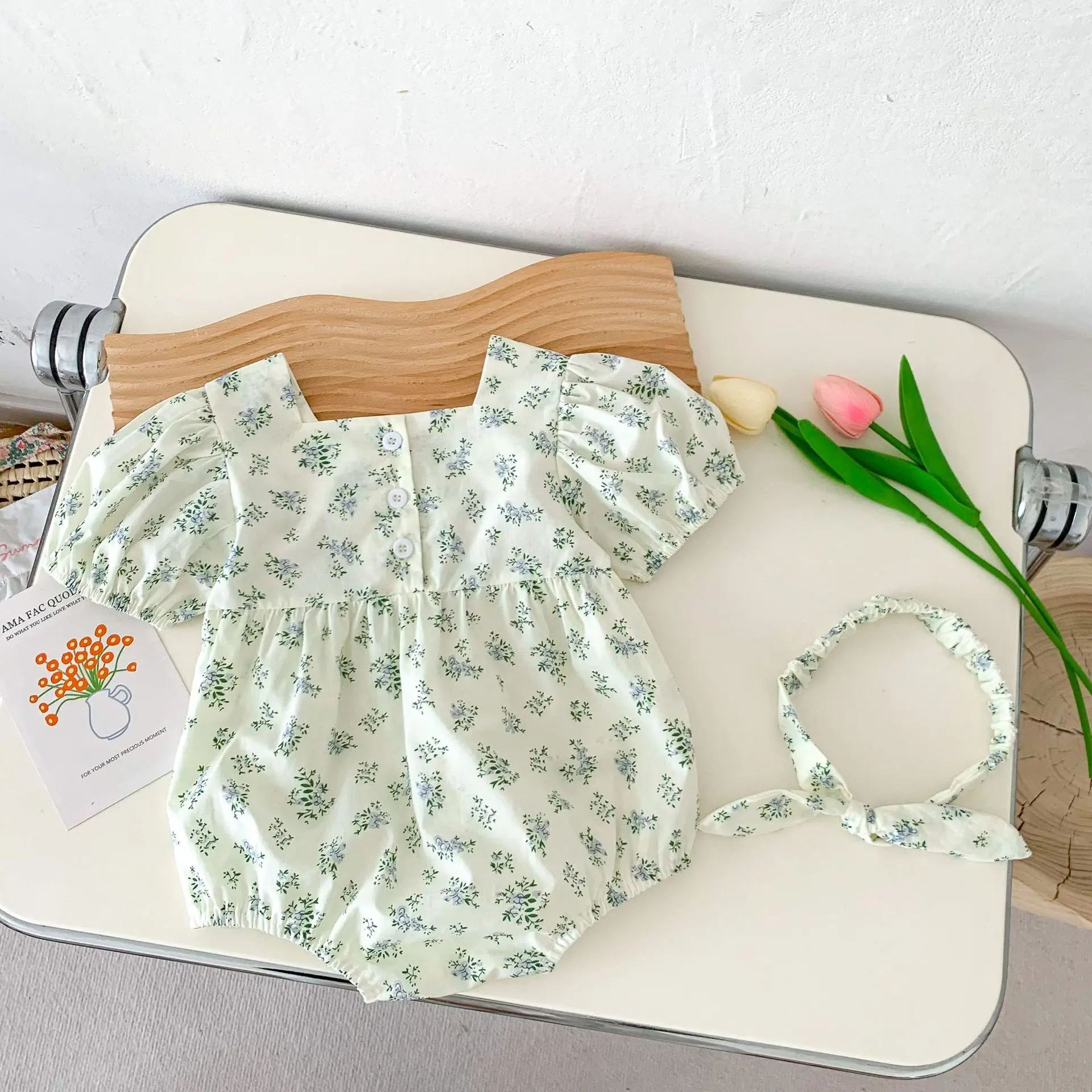 Combinaisons à manches courtes en coton fleuri pour nouveau-né, vêtements d'extérieur pour enfants, body pour bébé, bandeaux cadeaux, filles, nouveau, été, 2023