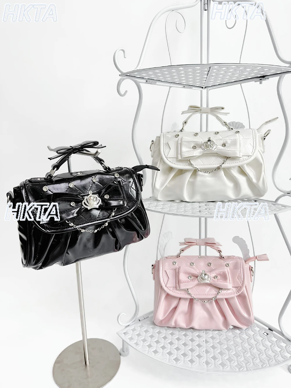 กระเป๋าสะพายข้างสไตล์ญี่ปุ่นแบบดั้งเดิม ประดับโบว์และคริสตัล  กระเป๋าถือลูกไม้สไตล์โลลิต้า แฟชั่นนางฟ้า  กระเป๋าหนัง PU  กระเป๋าโลลิต้า  กระเป๋าเป้
