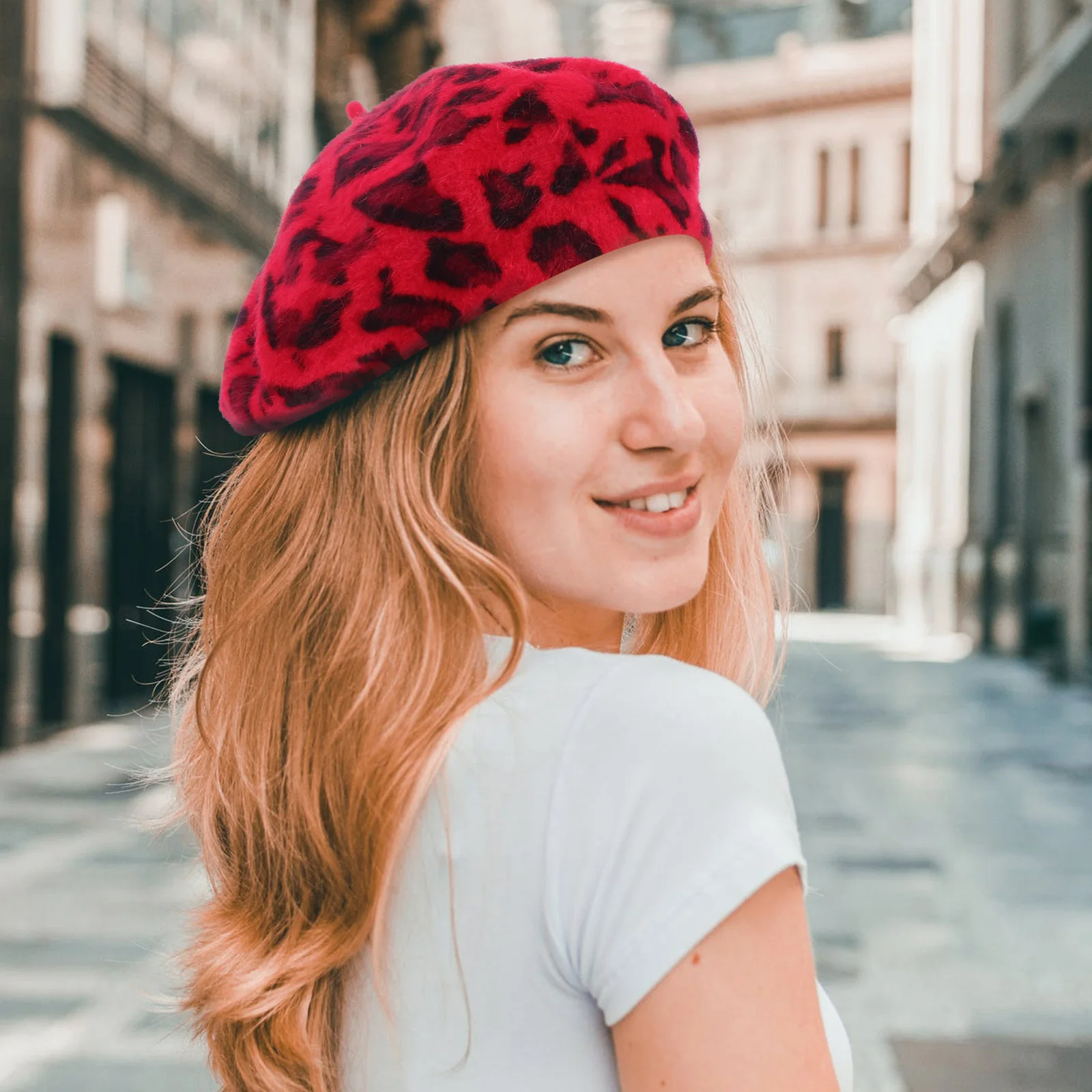

1Pcs Berets Hat Lovely Leopard Print Warm Beanie for Women Soft Lightweight Comfortable Fashion Beret Spring Autumn Winter
