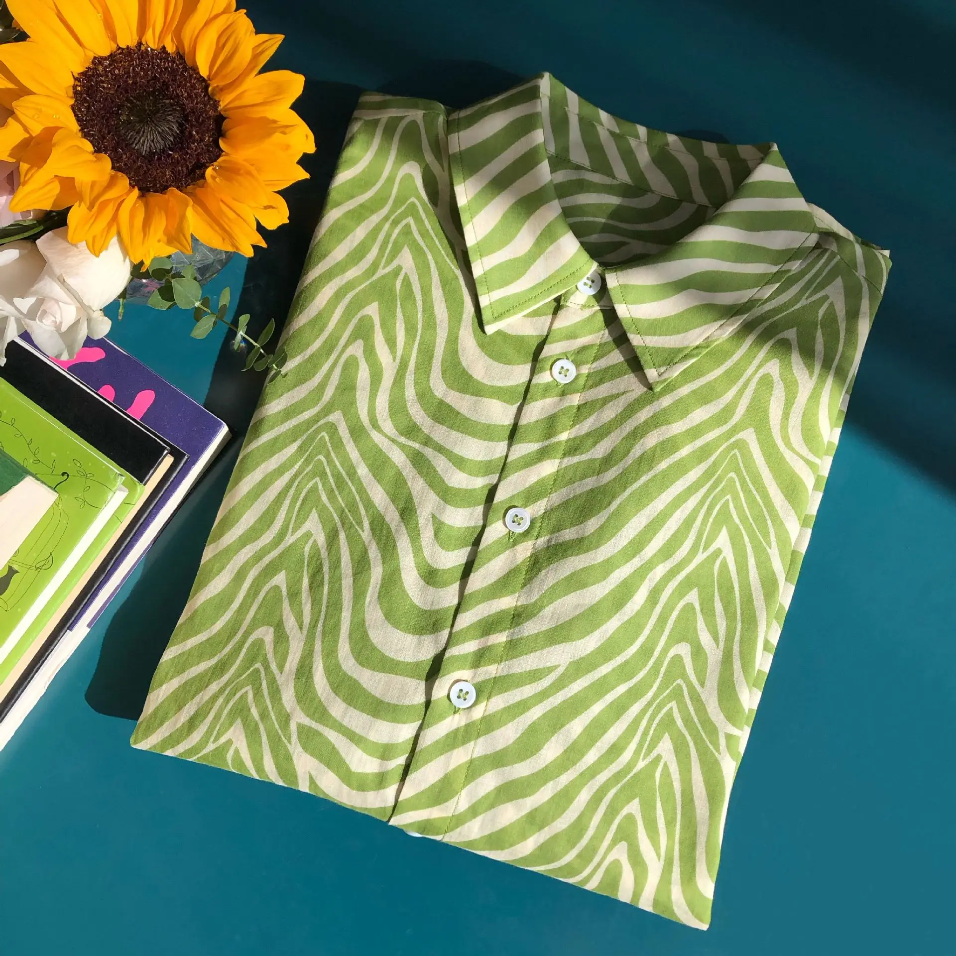 Light Green Zebra Pattern · Light Holiday Style Bright and Eye-catching, Cotton and Linen Blend Long-sleeved Shirt