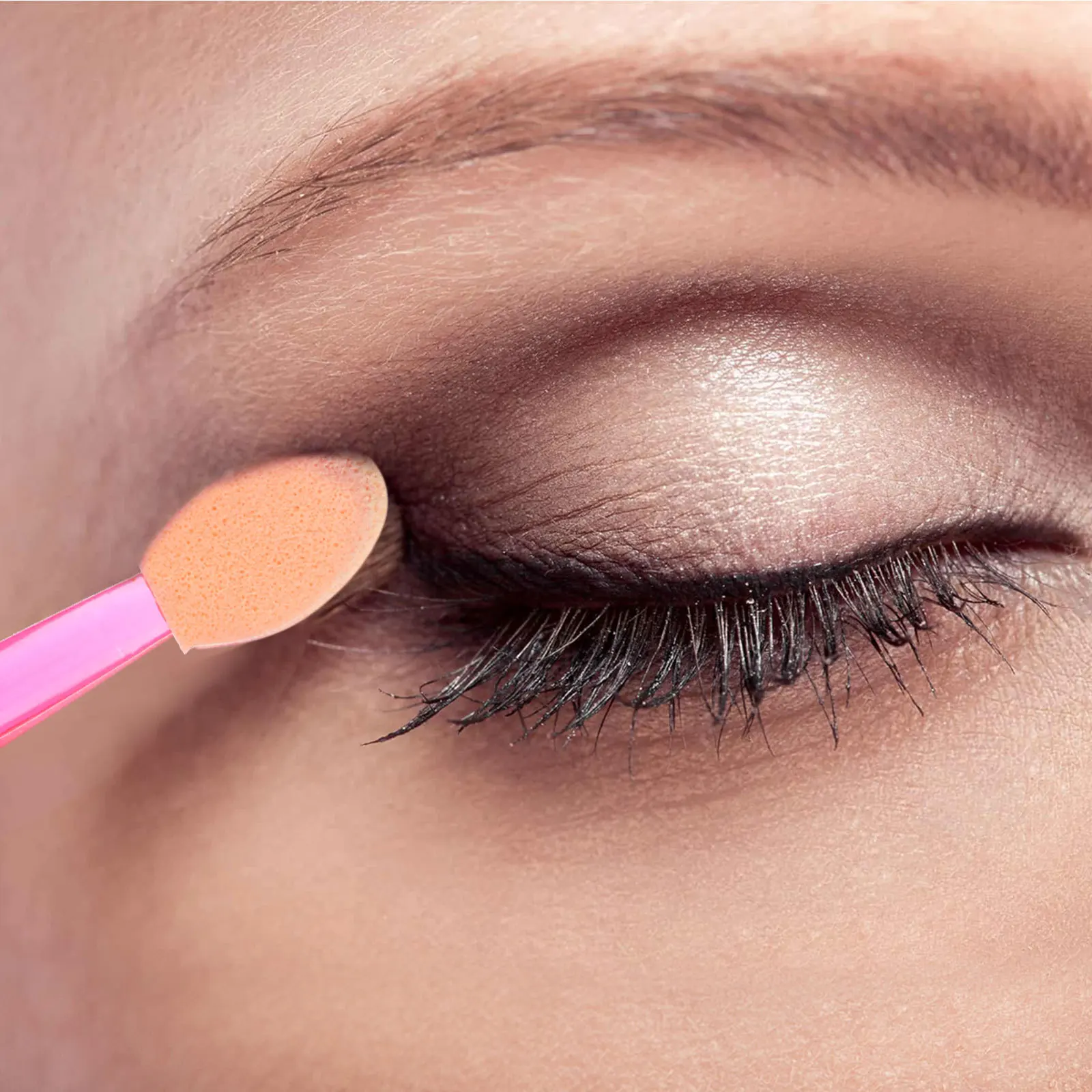 80Pcs Eyeshadow Sponge Disposable Dual Head Makeup Brush for Travel Party Wedding Eyelid Applicator Makeup Tools