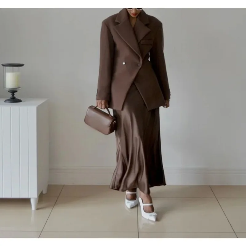 2025 Popular Lapel High Waist Slim Fit Solid Color Button Blazer Short