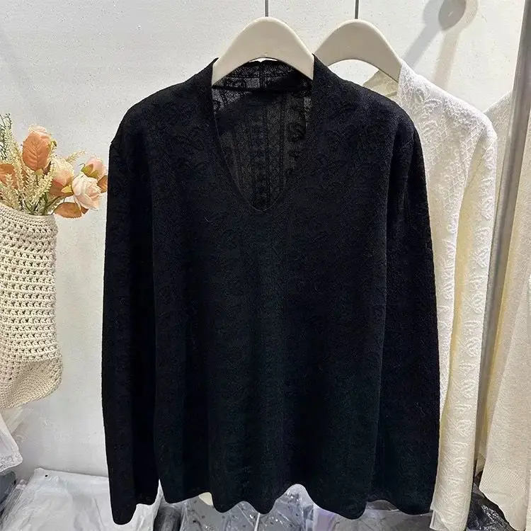 

Autumn Winter Women's Loose Knitted V-neck Sweater Soft Cozy Base Layer Hooked Flower Top Warm New Long Sleeve Straight M41