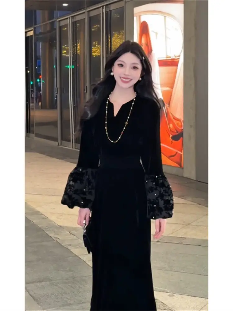 

Элегантное черное свободное женское повседневное платье с высокой талией, А-силуэта, с длинными рукавами и V-образным вырезом, новая весенняя модная модель