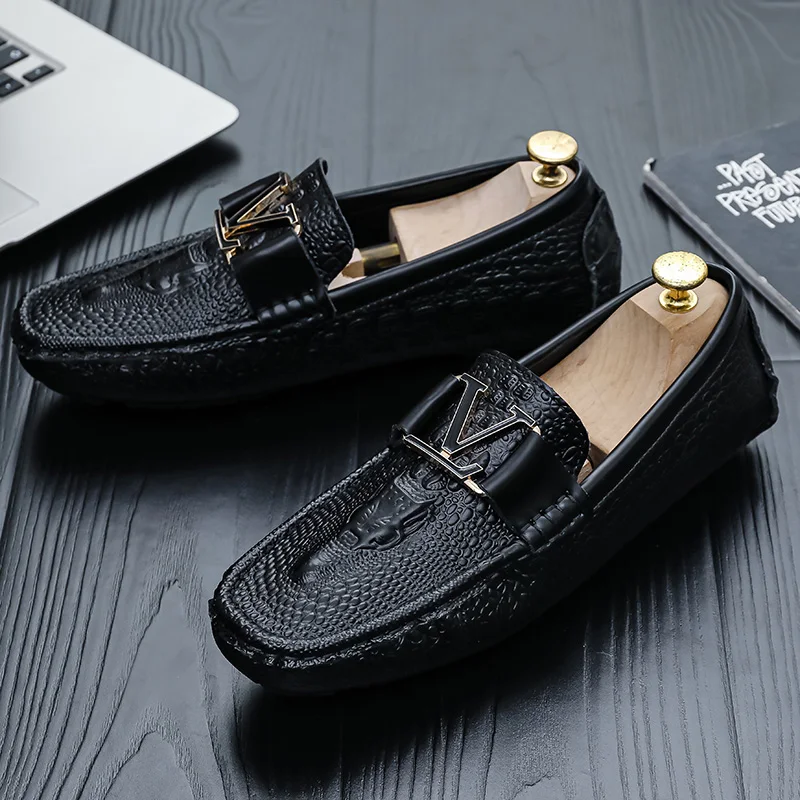 2026 Neue Herren Slip-On Freizeitschuhe mit weicher Sohle im britischen Stil – Vielseitige, trendige und bequeme Loafer für jeden Anlass