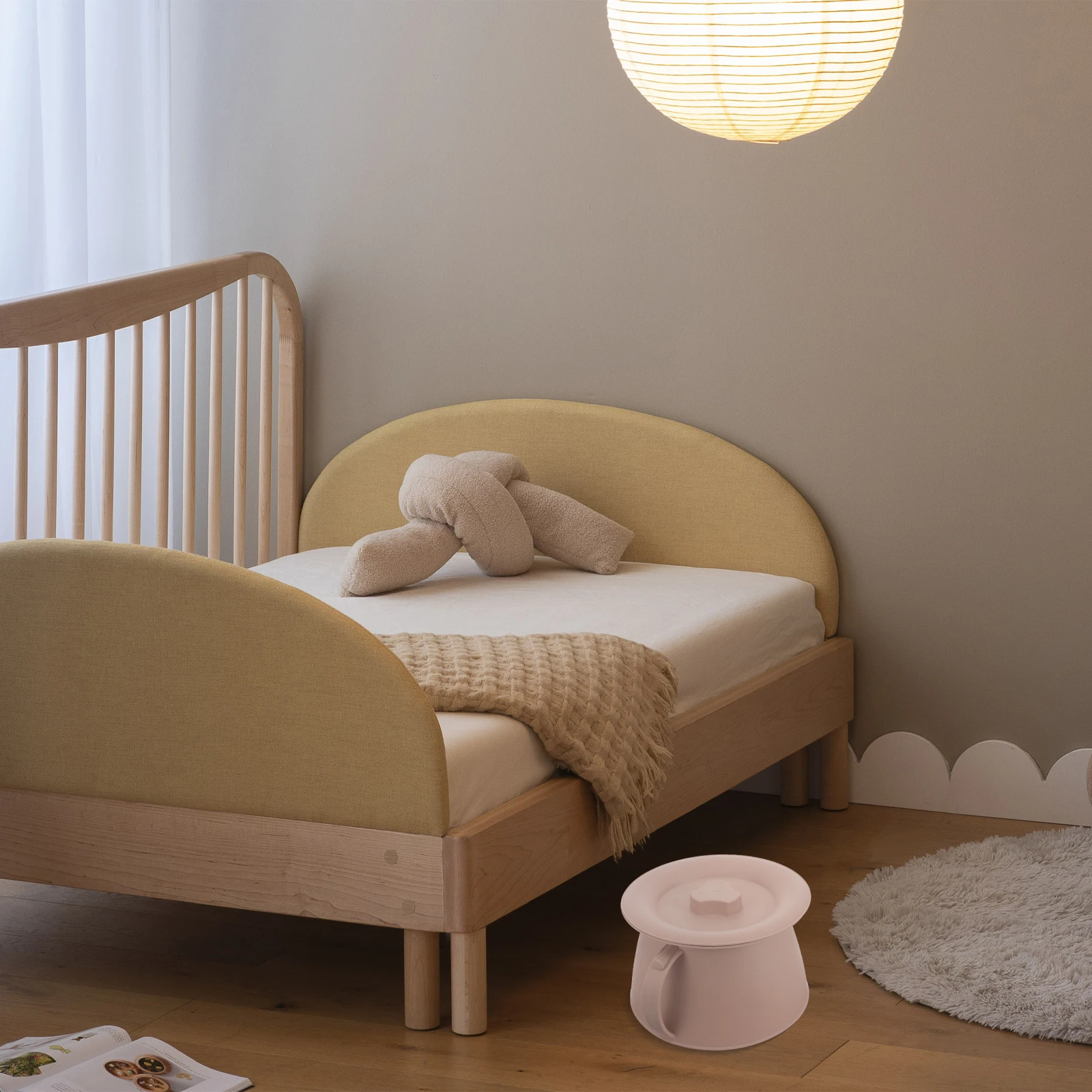 

Thickened Plastic Spittoon Urinal Chamber Pot Compact Portable Toilet Kids Urine Bucket Elderly Bedpan Reusable