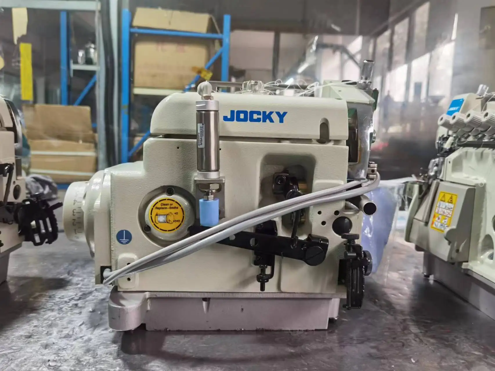 JOCKY EX5114DD-EUT Direct Drive 4 Thread Cylinder Bed Overlock Sewing Machine Auto Trimmer