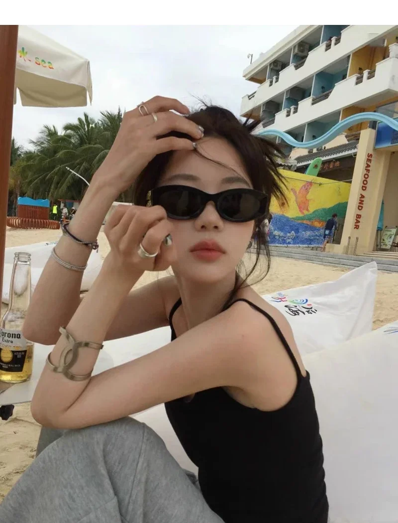 Retro Oval Tortoise Shell Sunglasses Gold Accent Small Frame Shades  Fashion Eyewear for Women Gafas De Sol Luxury Sun Glasses view 2