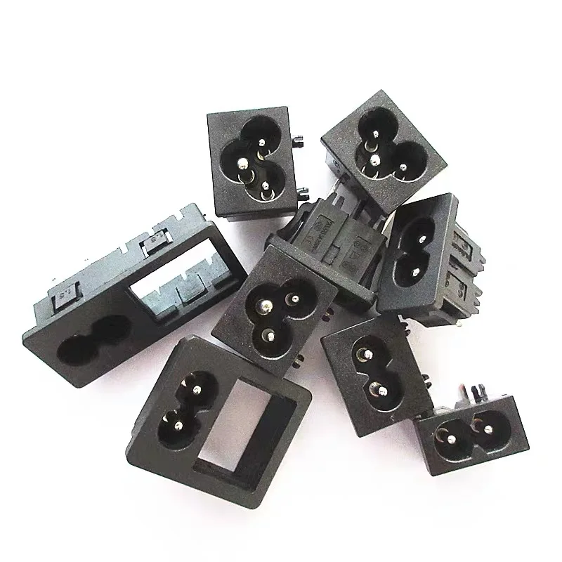 1pcs AC 2.5A 250V 3 pin voltage AC IEC 320 C6 male power socket connector 3pin black with Fixed with screw holes