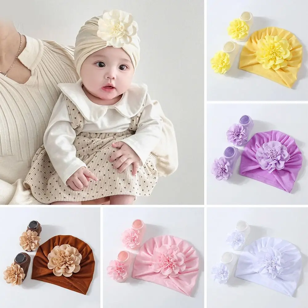 

Комплект из 2 предметов: весенне-летний набор из шапочки и носков с цветочным принтом, тонкая милая шапочка-тюрбан с цветочным узором, дышащие хлопковые шапочки для новорожденных девочек