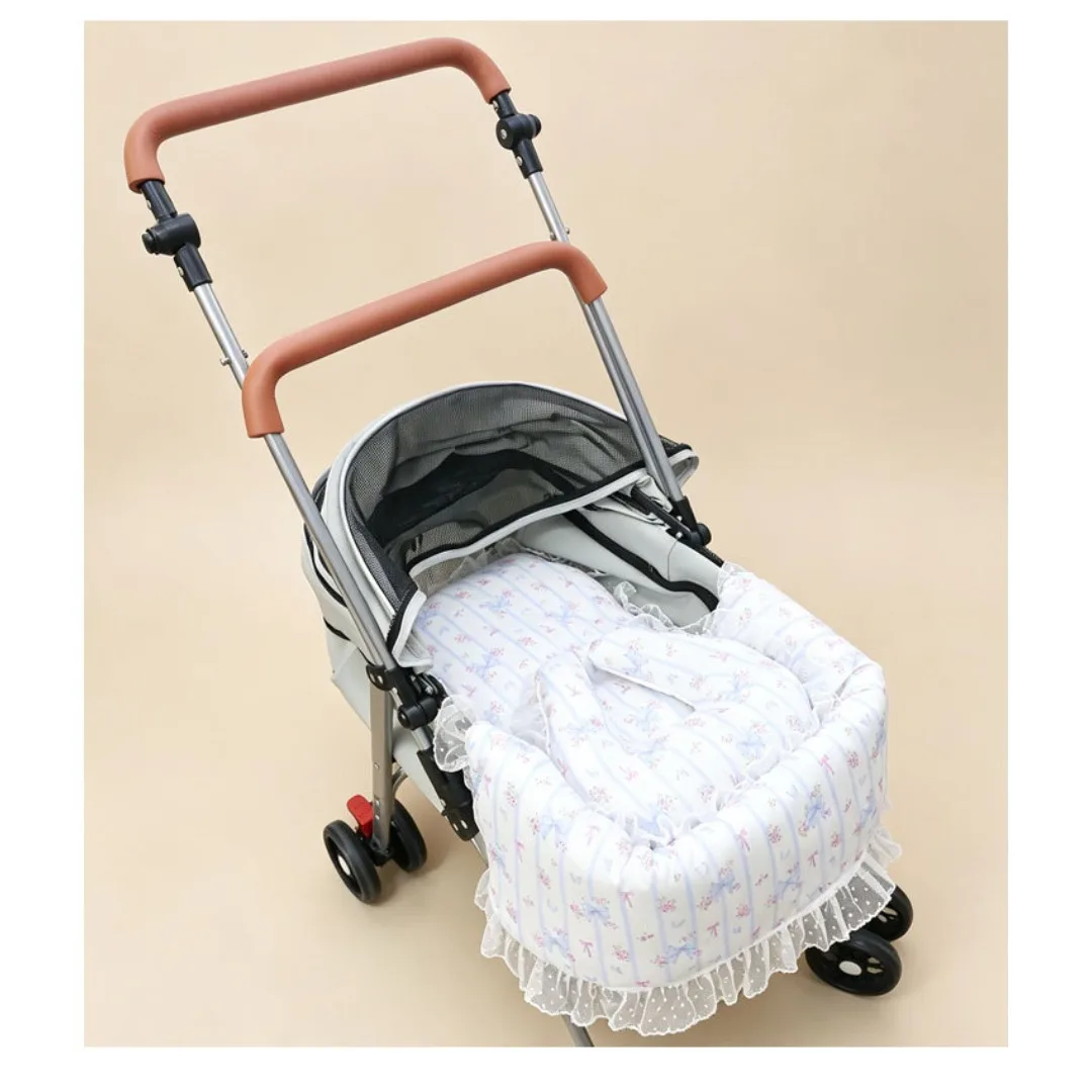 Elegant Pet Stroller Edge Protector – Luxury Floral & Lace Anti-Dirty Bumper Guard Cushion for Dogs & Cats, Pillow Cushion Set