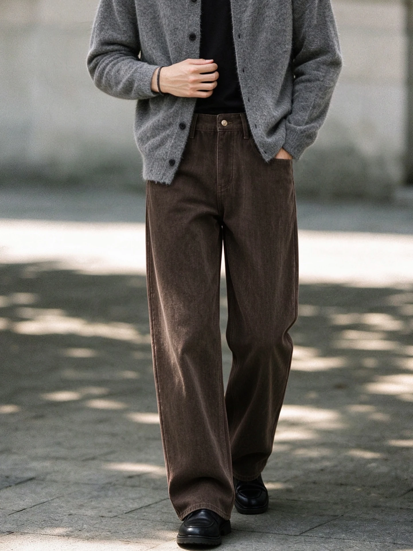 Men's Thickened Denim Jeans Winter Warm Straight Leg Jeans Short Fleece mid Waist Button Closure Casual Comfortable Jeans