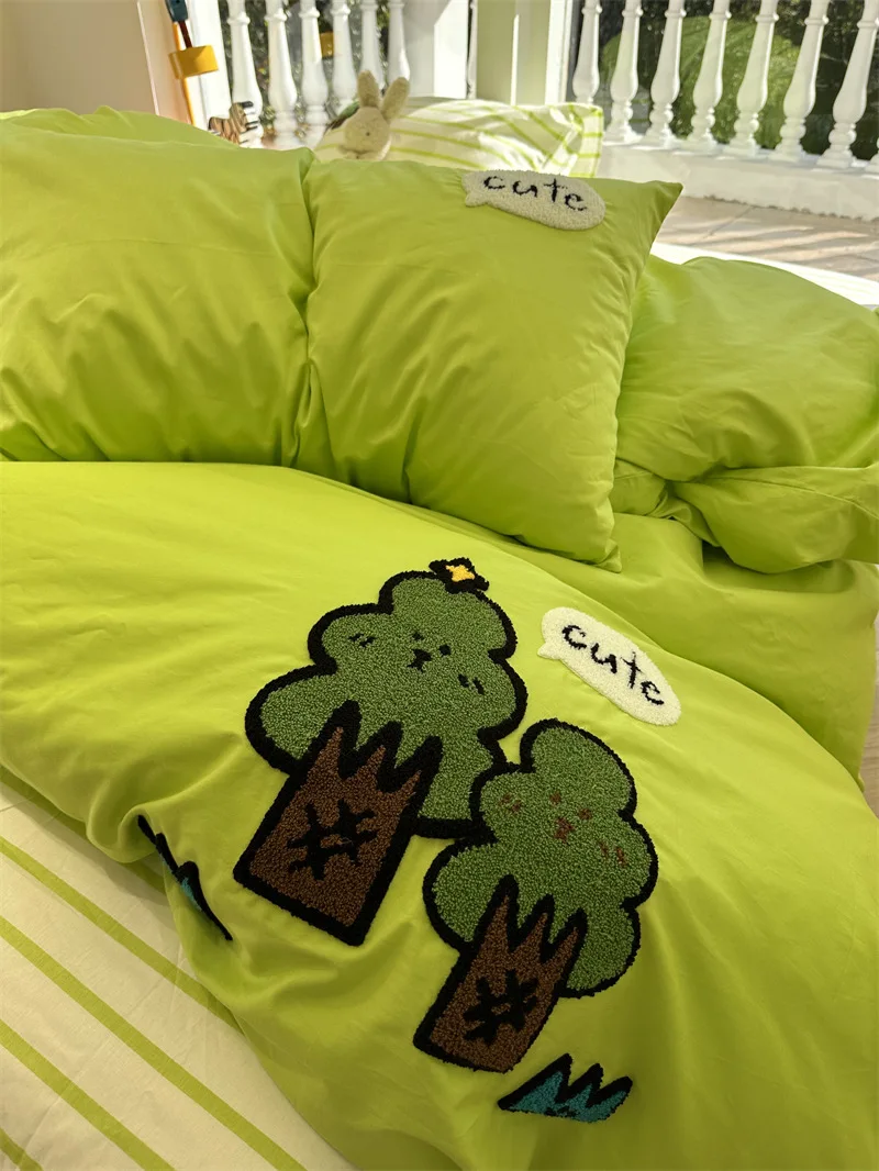 Fluorescent green small tree towel embroidered bed with pure cotton four piece set 1.5m1.8 apartment full cotton bed sheet duvet