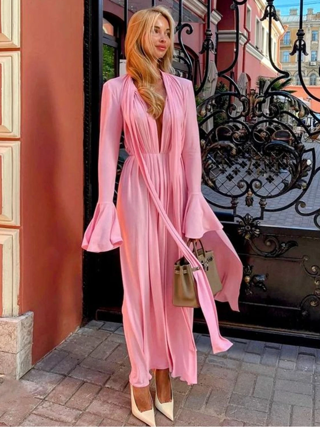 

Flower Embellished Maxi Dress Women Flare Long Sleeve Pleated V Neck Slit Hem Sexy Dresses Lady Evening Party Elegant Long Dress