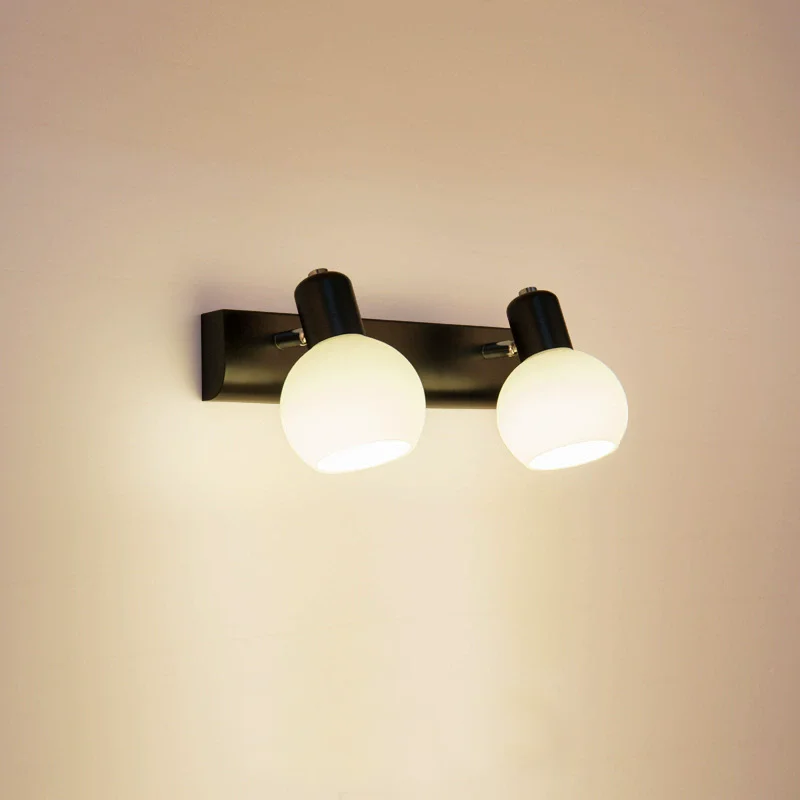 

Простой современный настенный светильник для дома, черно-белый, из железа, с матовым стеклянным плафоном, вращающийся, под лампу E14