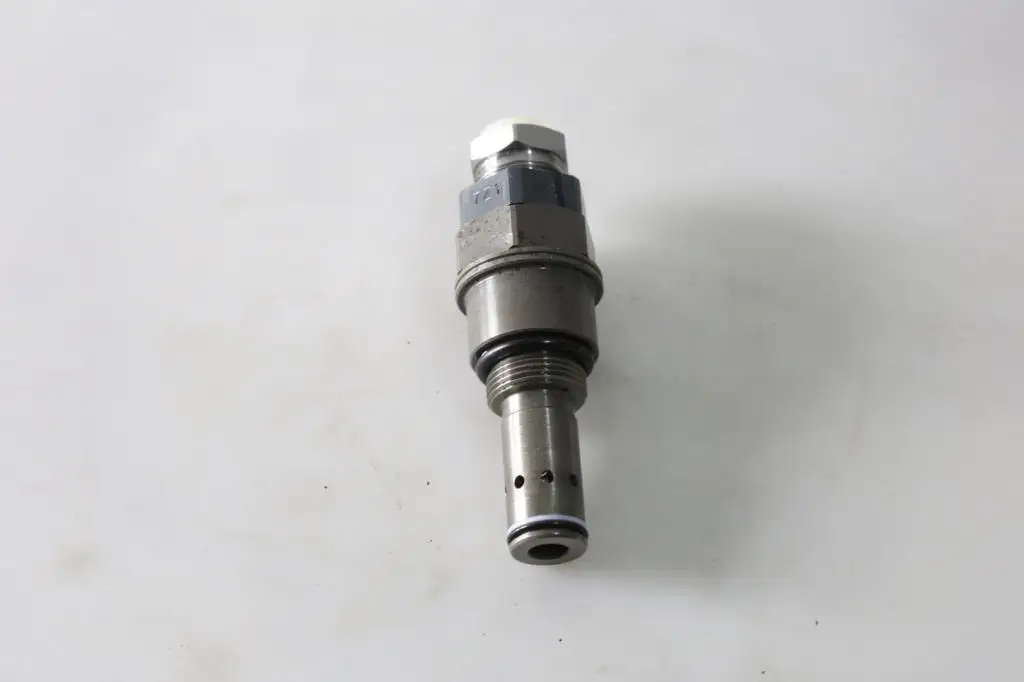 for Komatsu  723-40-94501 Excavator spare parts VALVE,RELIEF for PC200-8 PC200-8M0 PC220-8