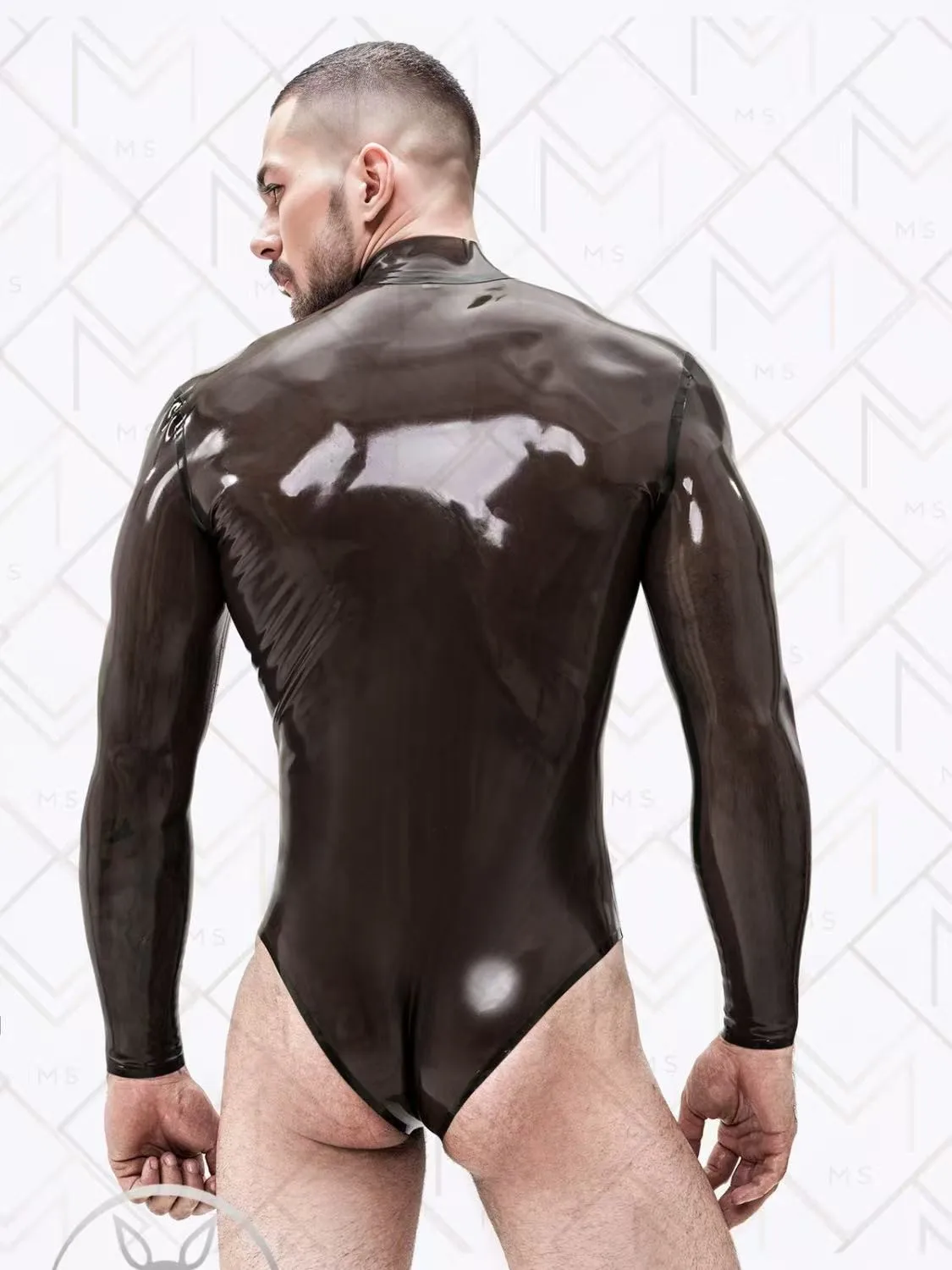 

Прозрачный латексный комбинезон, резиновые боди, колготки с передней молнией