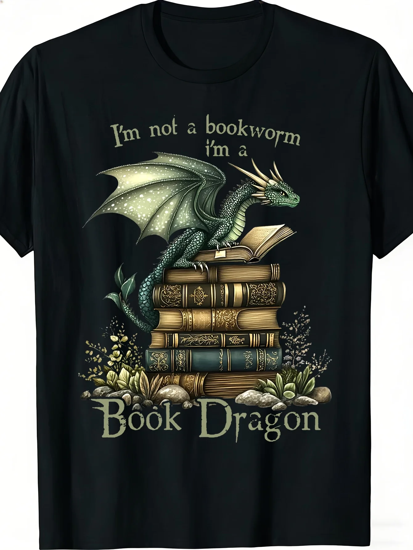 Book Dragon Pattern T-shirt: I'm Not a Otaku 
