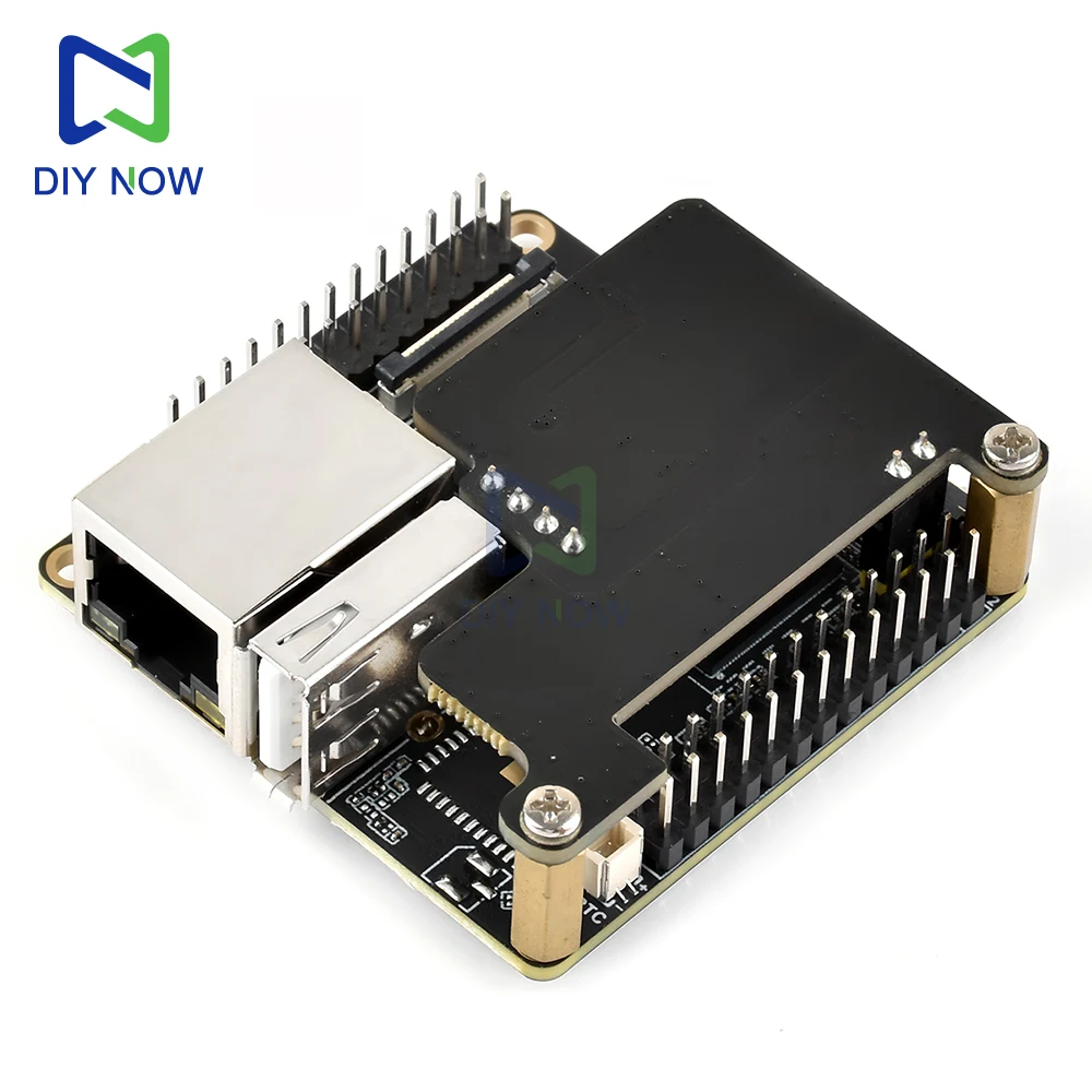 Luckfox Lyra Ultra W Lucky Fox RK3506B intégré EMMC-8GB WiFi6 /PoE avec processeur tri-core intégré Audio et DisplayPort