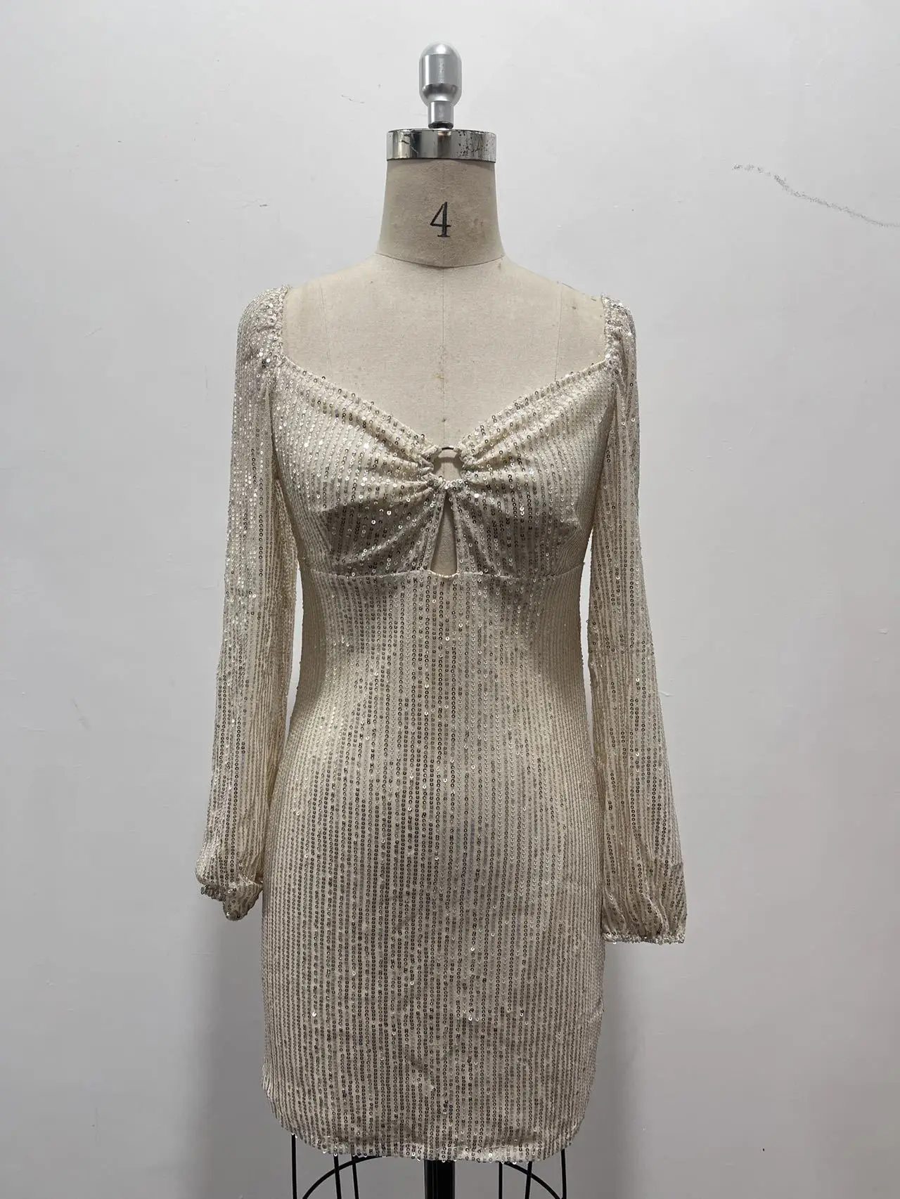 المرأة الترتر مثير طويلة الأكمام الرجعية الترتر فستان قصير عارية الذراعين مأدبة فستان الحدث فستان وصيفة الشرف