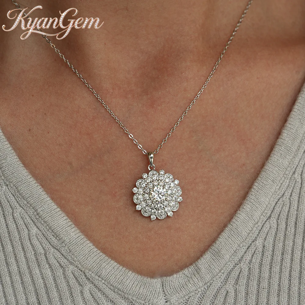 KyanGem Classic Six-Prong Snowflake 1 Carat Pendant Women's Sunflower Moissanite Platinum PT950 Necklace Christmas Gift