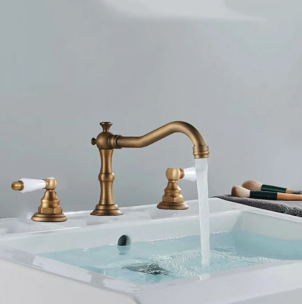 Vintage Retro Antique Brass Deck Mounted Dual Handles Widespread Bathroom 3 Holes Basin Faucet Mixer Water Taps man073