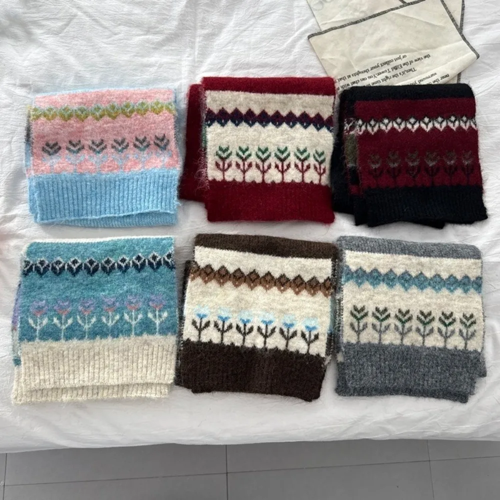 New Floral Embellishment Jacquard Knit Scarf Warm Neck Protection Woolen Scarf Thermal Neck Warmer Autumn Winter