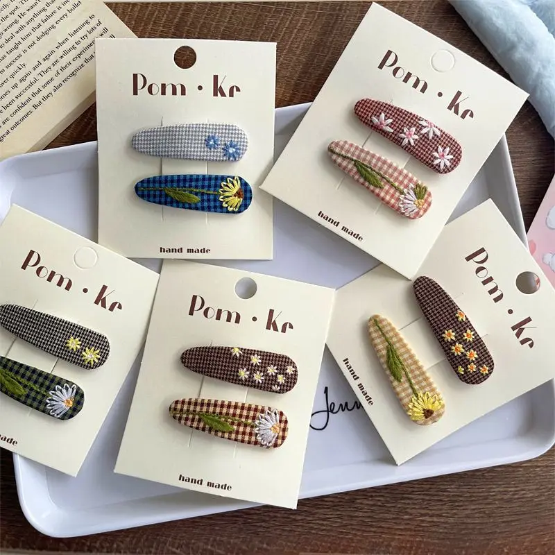 

2pcs Sweet Floral Embroidery Children Hair Clip Cute Versatile Gentle Style Girl Baby Headwear Children Hairpin Hair Accessories