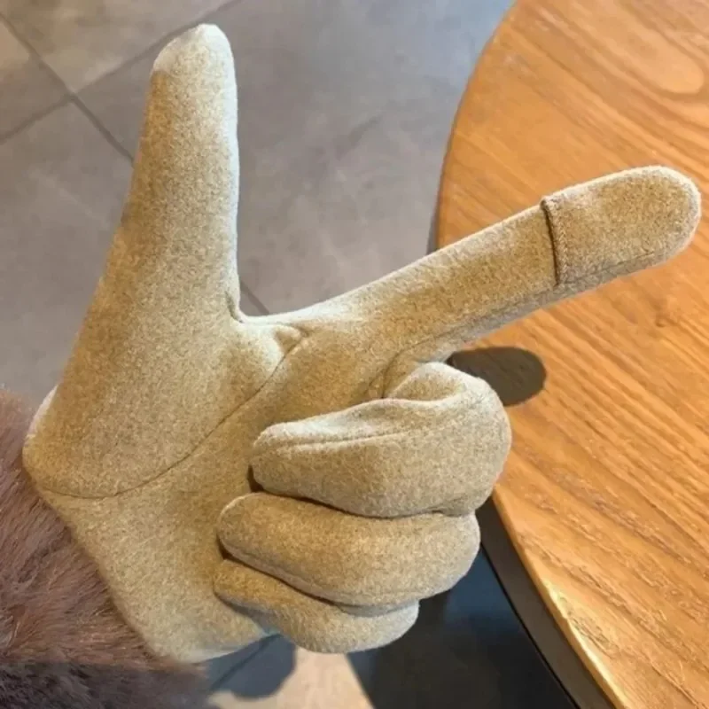 الشتاء قفازات نسائية أنيقة شاشة تعمل باللمس المخملية سميكة قفازات الأرنب الفراء المرأة القفازات الدافئة قفاز الهدايا