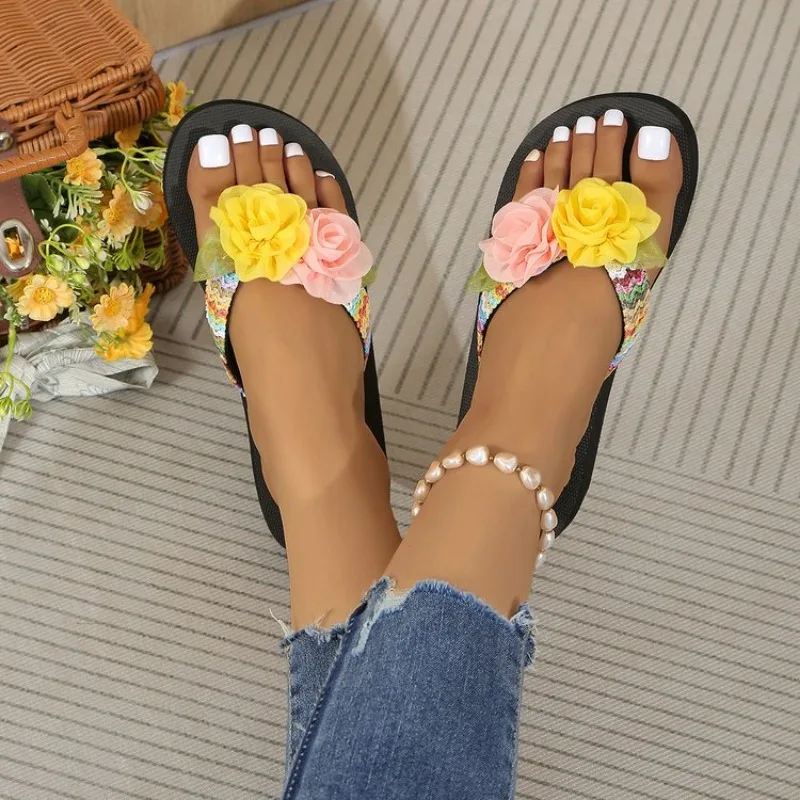 New Non-slip Platform Flip-flops Wear Fashion Wedges Sandals Female Summer National Style Flower Beach Slippers