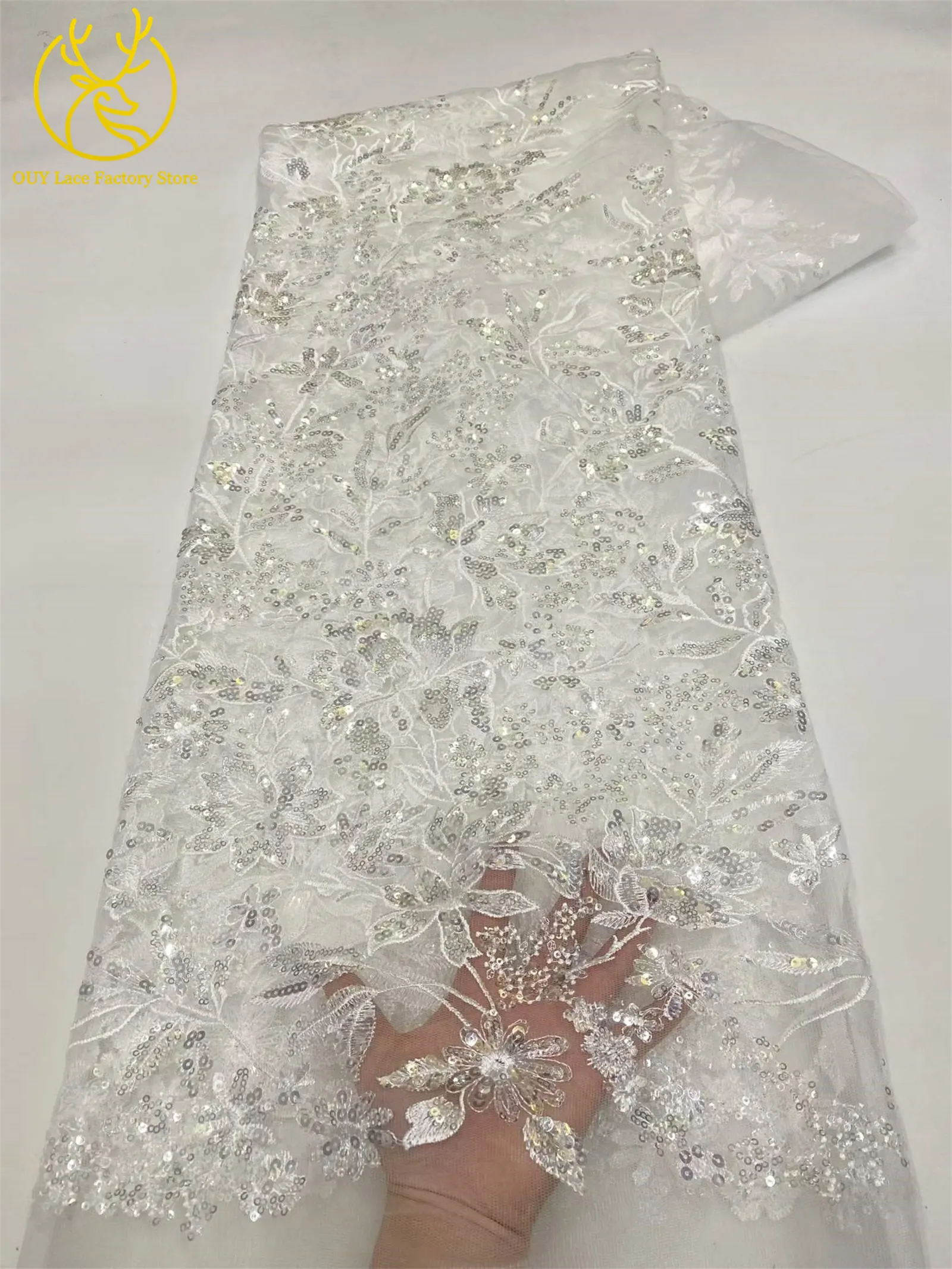 Goldener Luxus-Tüllstoff mit französischer Stickerei und Pailletten, afrikanischer Pailletten-Mesh-Tüllstoff zum Nähen von Hochzeits- und Abendkleidern – Detail 13