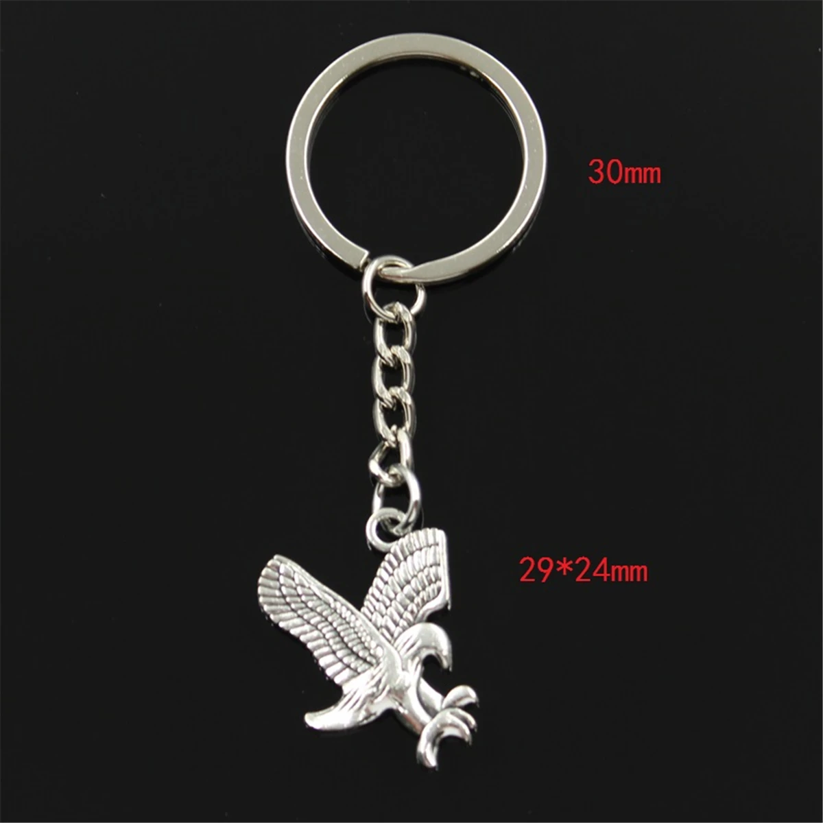 Fashion Keychain 29x24mm Hawk Eagle Hunting Silver Color Pendants DIY Men Jewelry Car Key Chain Ring Holder Souvenir For Gift