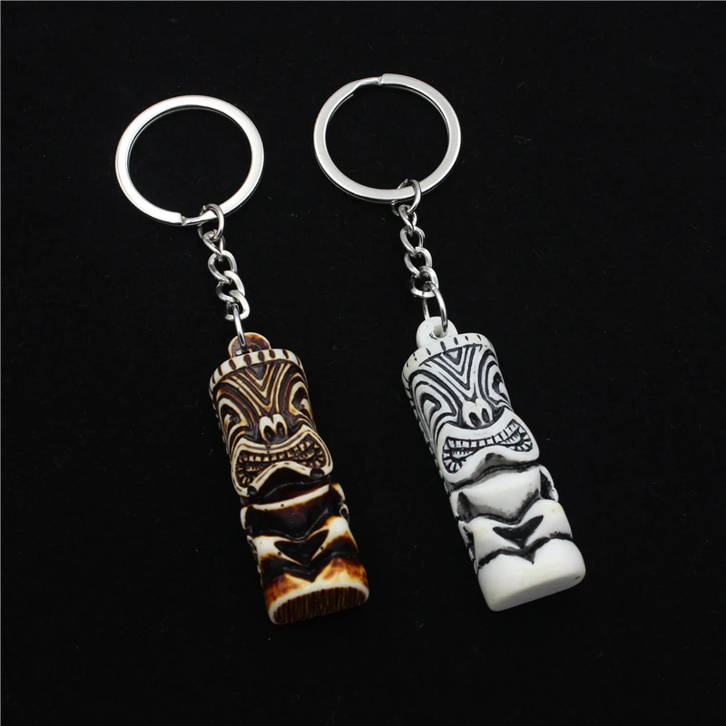 RUEMOY Hawaiian Tiki Statue Keychains Resin Faux Bone Material Metal Split Ring Key Holder 2 Colors Available