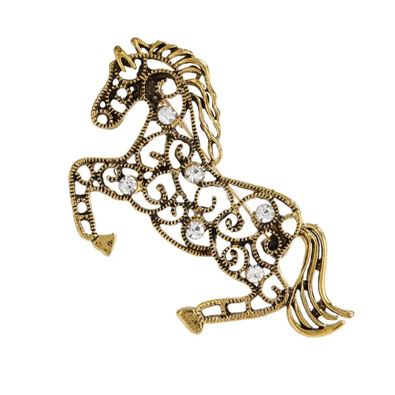 Vintage Hollow-Out Galloping Horse Crystal Badges Brooch Classic Exquisite Clothing Coat Party Pin Jewelry For Lady Gifts