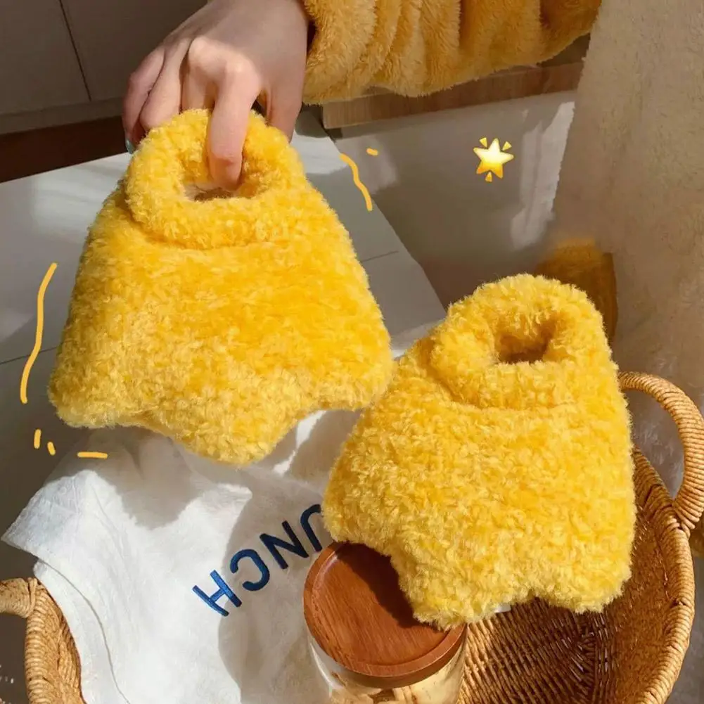 Winter Women Warm Indoor Slippers Ladies Fashion Cute Yellow Duck Shoes Women\'s Soft Short Furry Plush Home Floor Slipper