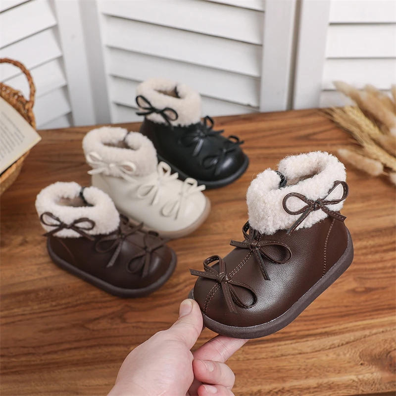 

Осенне-зимние зимние сапоги для маленьких девочек, плюшевая детская обувь принцессы с бантом, Нескользящая ветрозащитная обувь на мягкой подошве для малышей, детские уличные сапоги