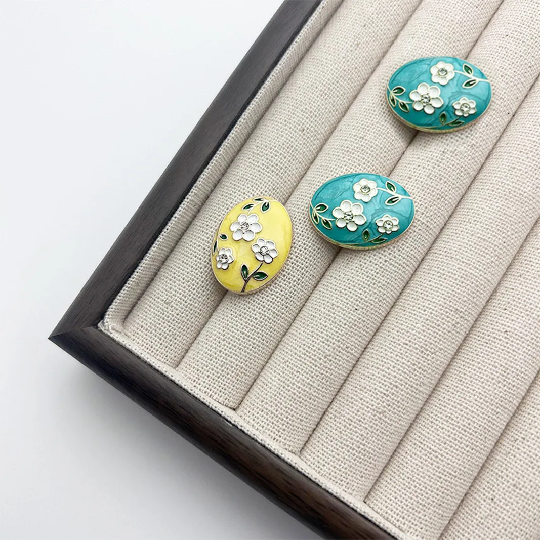 10PCS Of Colourful Retro Court Style Featuring Oval Special Flower-patterned Enamel Metal Buttons