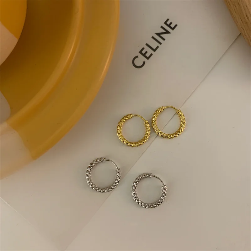 Elegant Stainless Steel Textured Hoop Earrings Women Round Circle Ear Huggie Gold Color Accessorie Aretes Japan Korean Jewelry