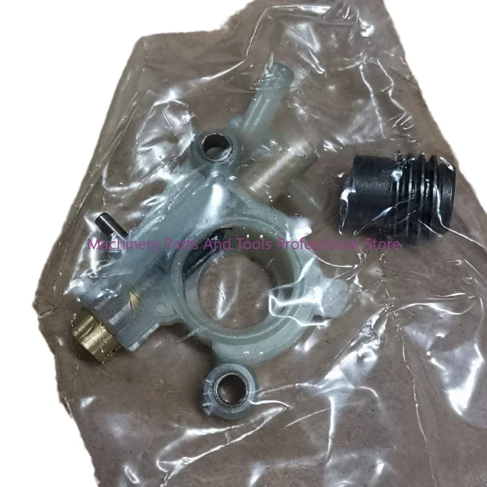 Oil Pump ALPINA CASTOR 400 450 460 500 510 with worm