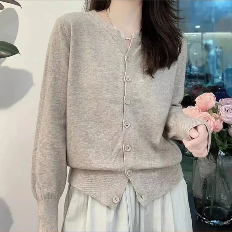 Autumn Korean V-Neck Casual Fashion Coats Round Neck Solid Color Versatile Short Soft Glutinous Knitted Cardigan Coat-Tops